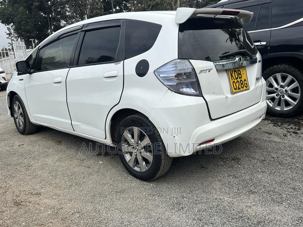 Honda Fit 2013 White