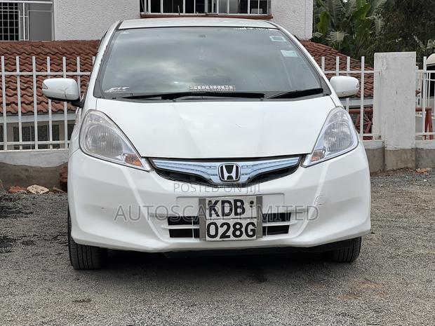 Honda Fit 2013 White