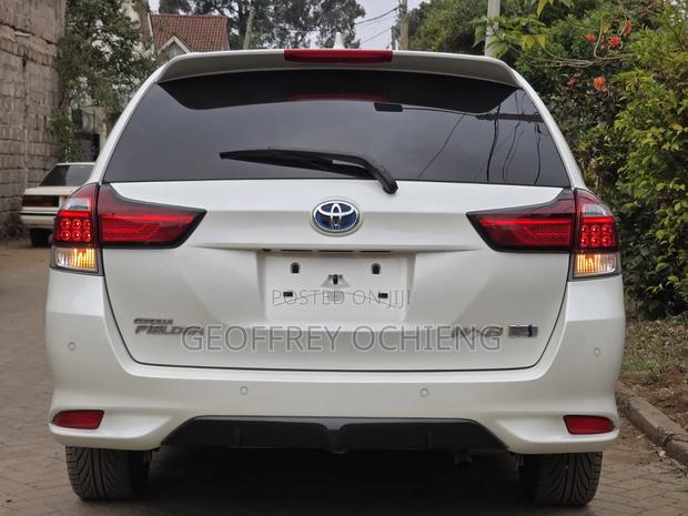Toyota Corolla Fielder 2019 White