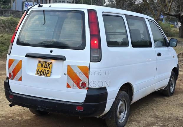 Toyota TownAce 2007 White