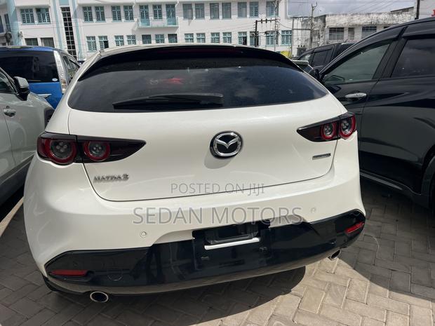 Mazda 3 2019 White
