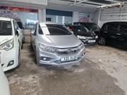 Honda Grace 2018 Silver for sale