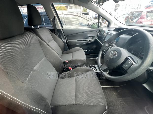 Toyota Vitz 2019 Blue