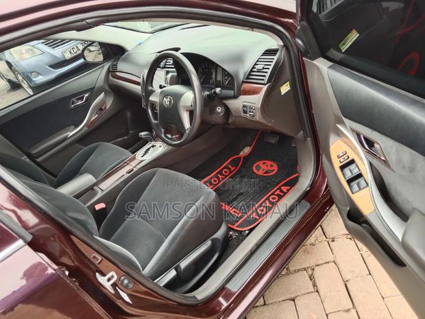 Toyota Premio 2014 Maroon