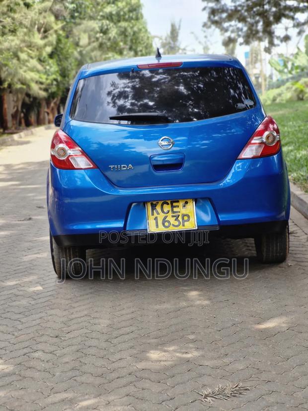 Nissan Tiida 2009 Blue