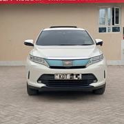 Toyota Harrier 2017 White for sale