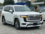 Toyota Land Cruiser 2023 White for sale