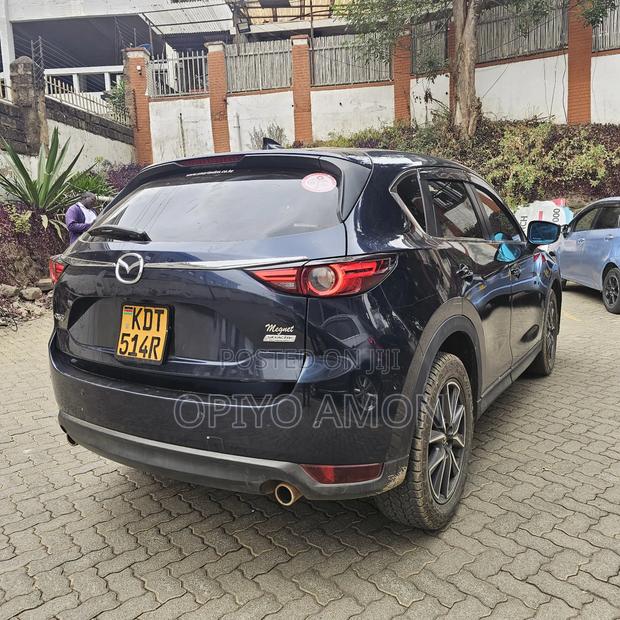 Mazda CX-5 2018 Blue
