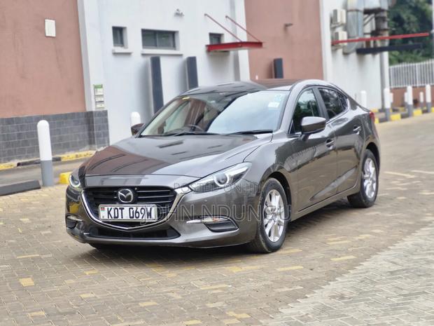 Mazda Axela 2018 Gray