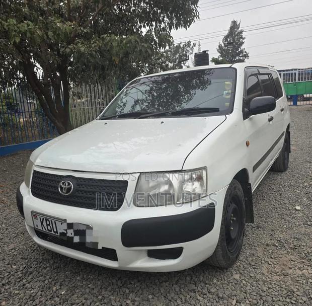 Toyota Succeed 2007 White