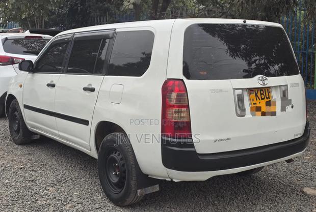 Toyota Succeed 2007 White