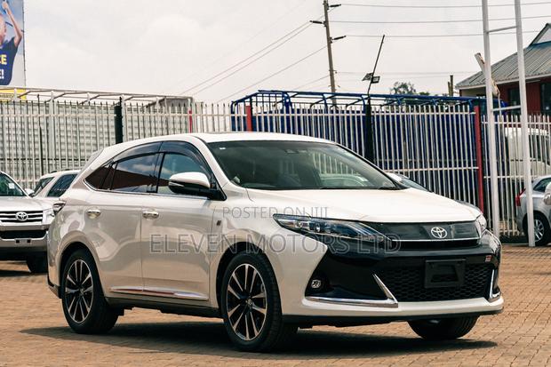 Toyota Harrier 2019 White