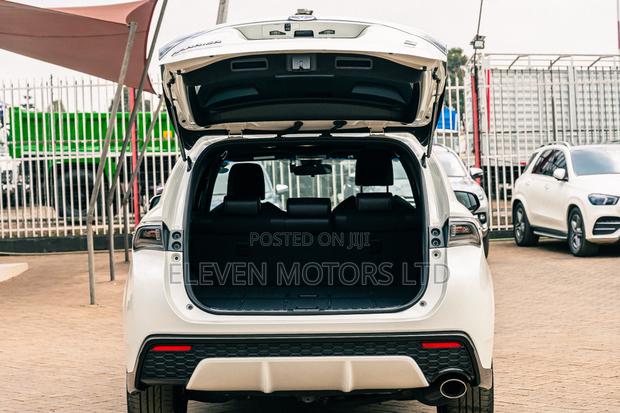 Toyota Harrier 2019 White