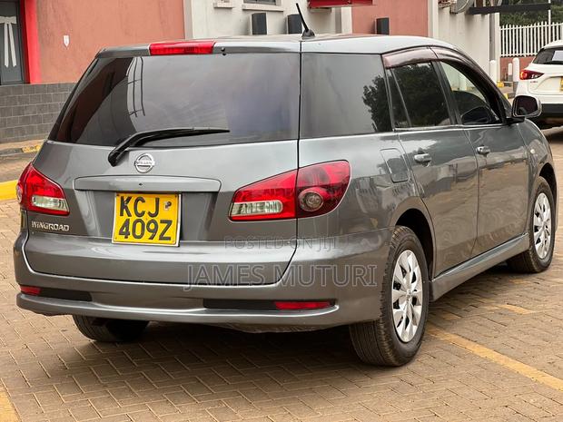 Nissan Wingroad 2010 Gray