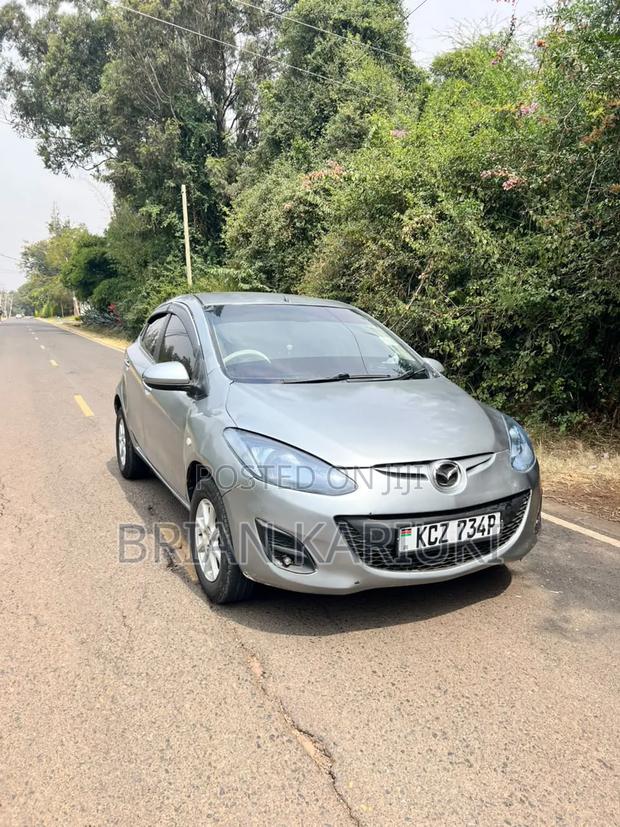 Mazda Demio 2013 Silver