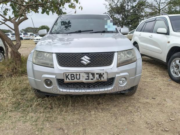 Suzuki Escudo 2006 Silver