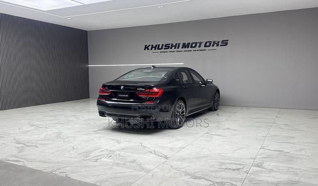 BMW 7 Series 2019 Black