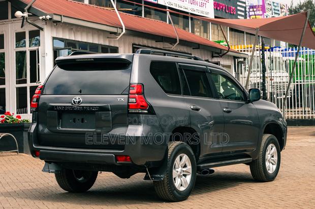 Toyota Land Cruiser Prado 2020 Gray