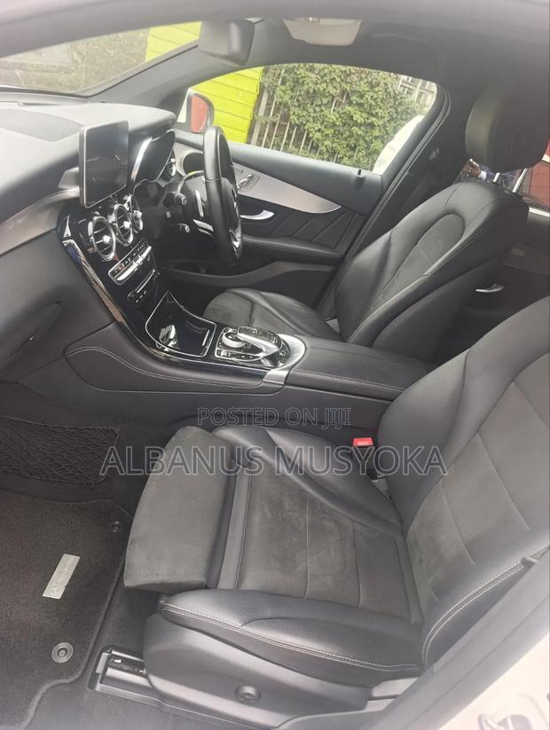 Mercedes-Benz GLC-Class 2019 White