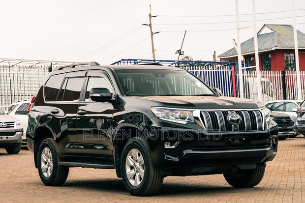 Toyota Land Cruiser Prado 2021 Black