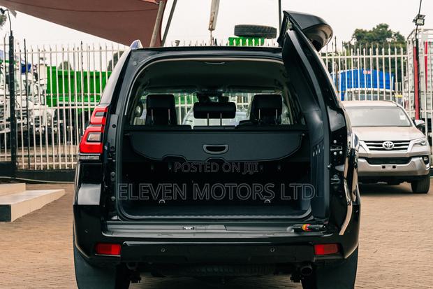 Toyota Land Cruiser Prado 2021 Black