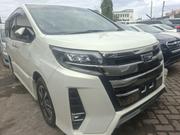 Toyota Noah 2.0 AWD (6 Seater) 2019 White for sale