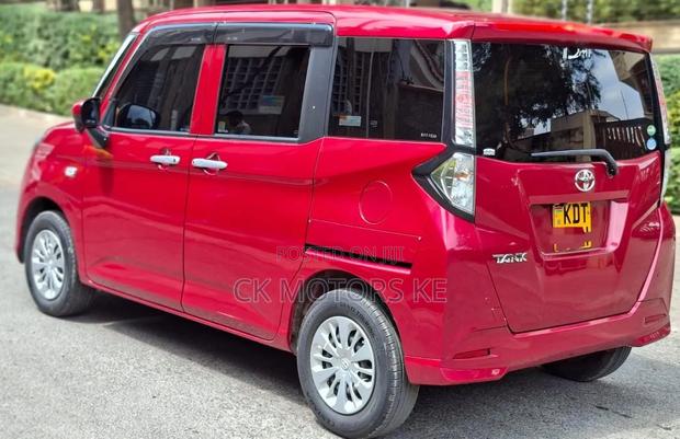 Toyota Tank 2019 Red