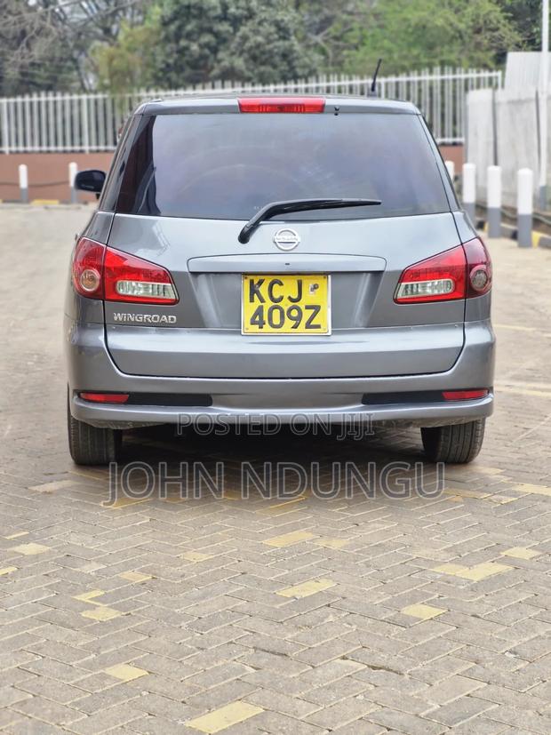 Nissan Wingroad 2010 Gray