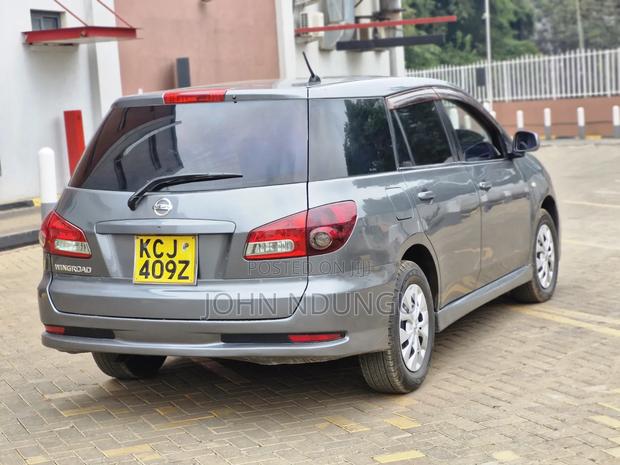 Nissan Wingroad 2010 Gray