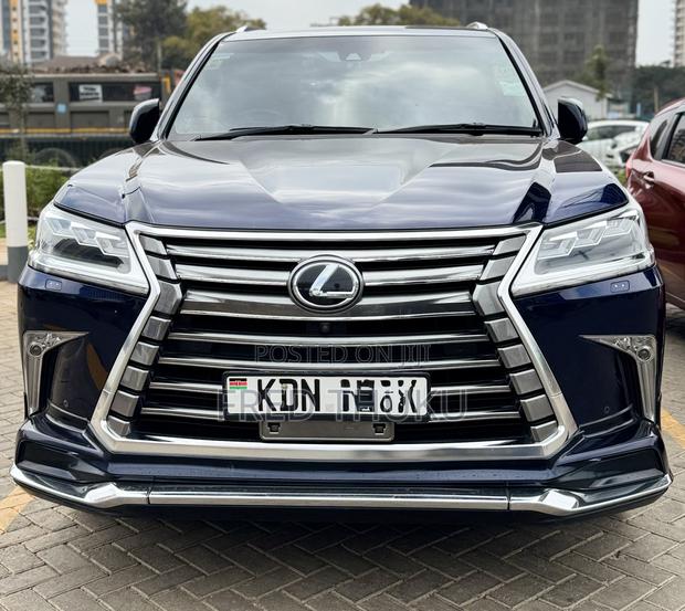 Lexus LX 570 AWD 2016 Blue