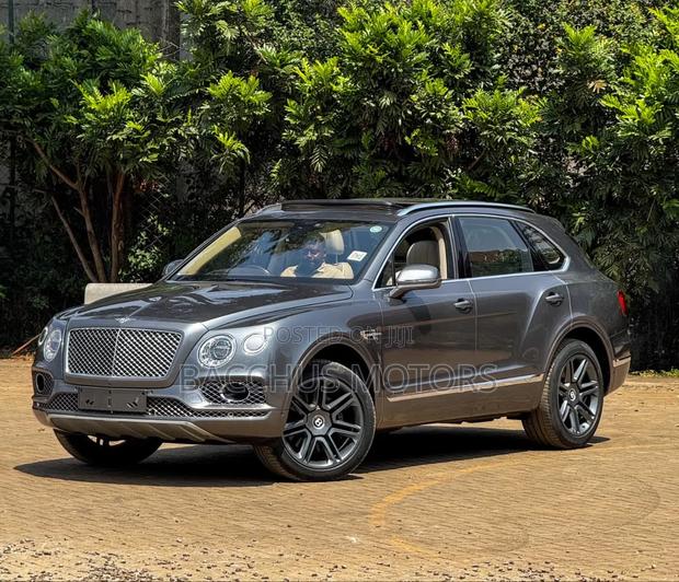 Bentley Bentayga 2018 Gray