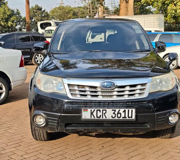 Subaru Forester 2012 Black