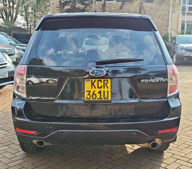 Subaru Forester 2012 Black