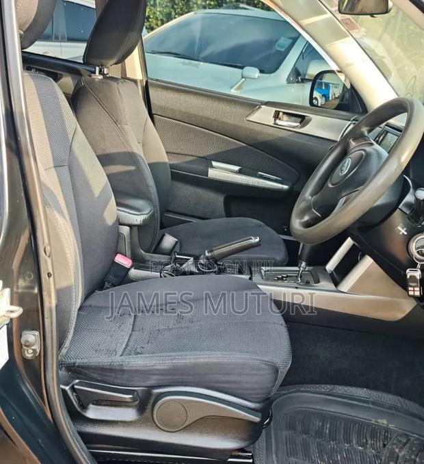 Subaru Forester 2012 Black