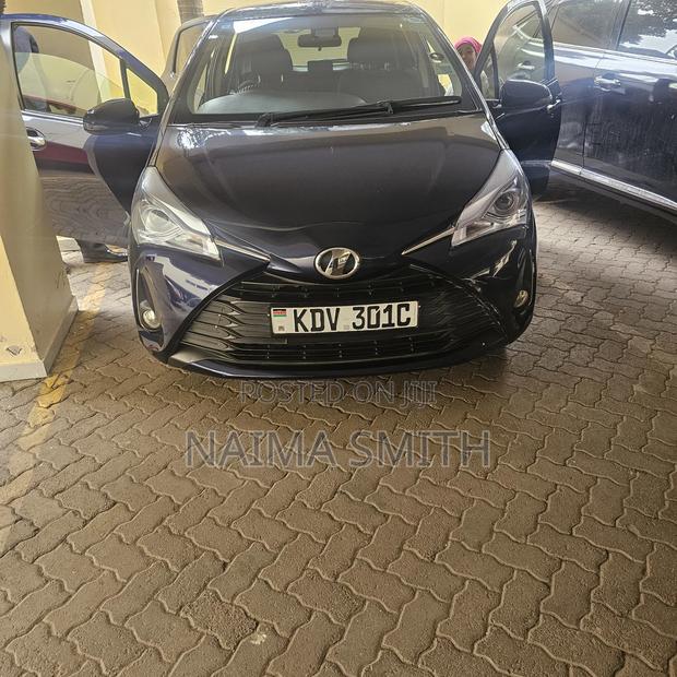 Toyota Vitz 2019 Blue