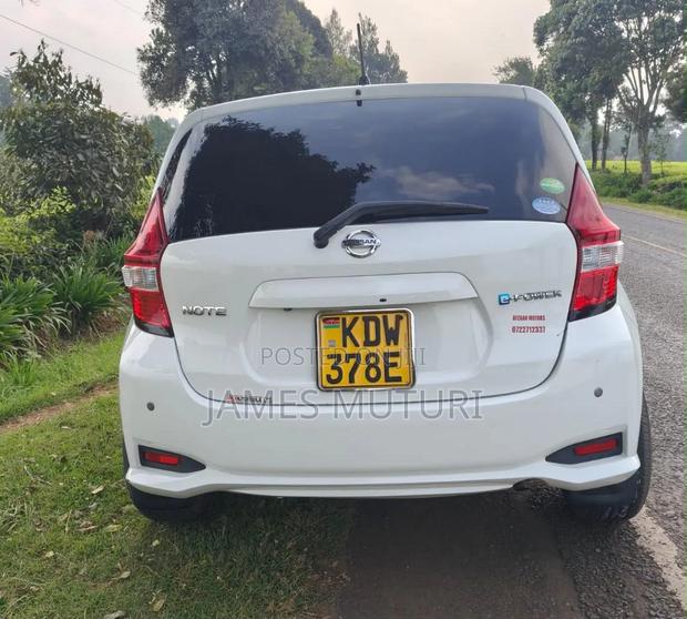 Nissan Note 2018 White