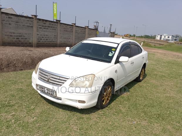 Toyota Premio 2005 White