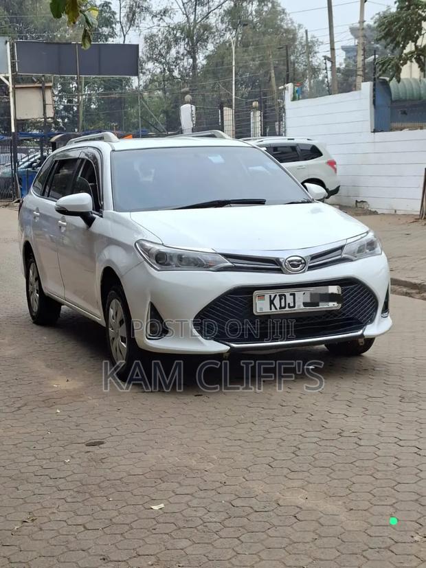 Toyota Corolla Fielder 2015 White