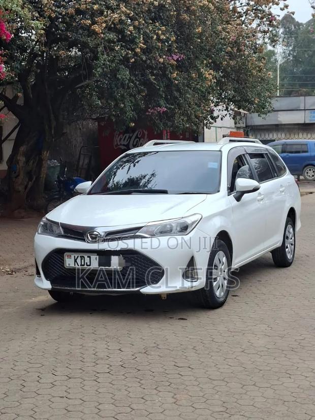 Toyota Corolla Fielder 2015 White