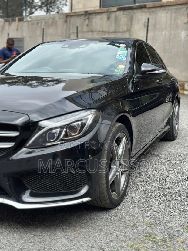 Mercedes-Benz C200 2015 Black
