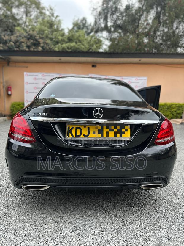 Mercedes-Benz C200 2015 Black