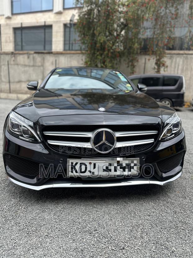 Mercedes-Benz C200 2015 Black