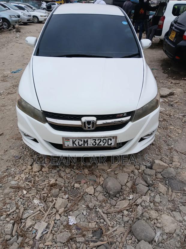 Honda Stream 2010 White