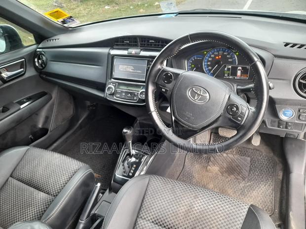 Toyota Corolla Fielder 2017 White