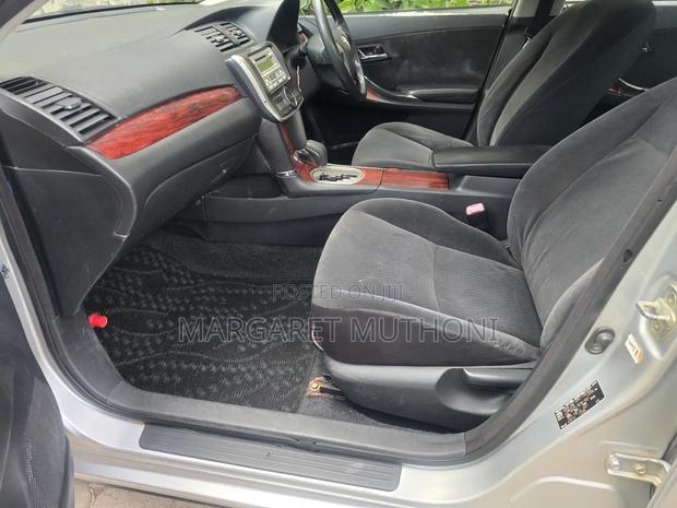 Toyota Allion 2011 Silver