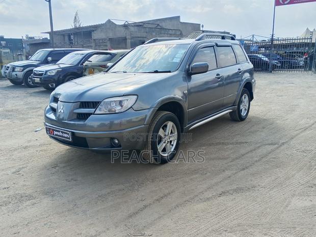 Mitsubishi Outlander 2006 Gray