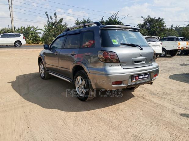 Mitsubishi Outlander 2006 Gray