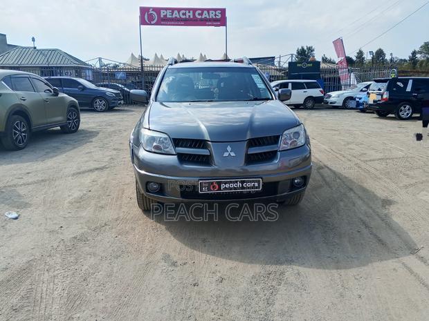 Mitsubishi Outlander 2006 Gray
