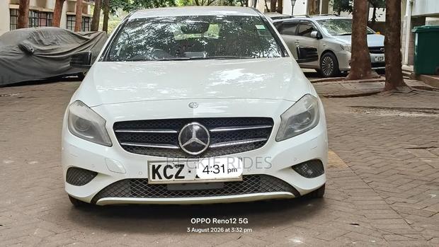 Mercedes-Benz A-Class 2013 Pearl