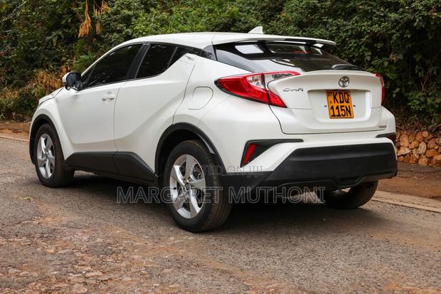 Toyota C-HR 2017 White